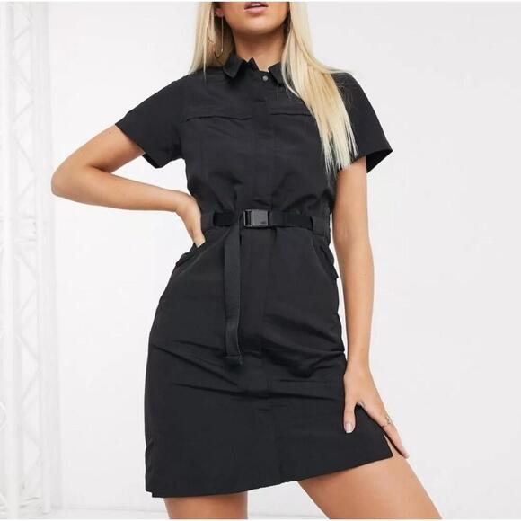 The North Face Class V Dress Women's Size S Black Short Sleeve Belted Outdoor - Picture 1 of 6